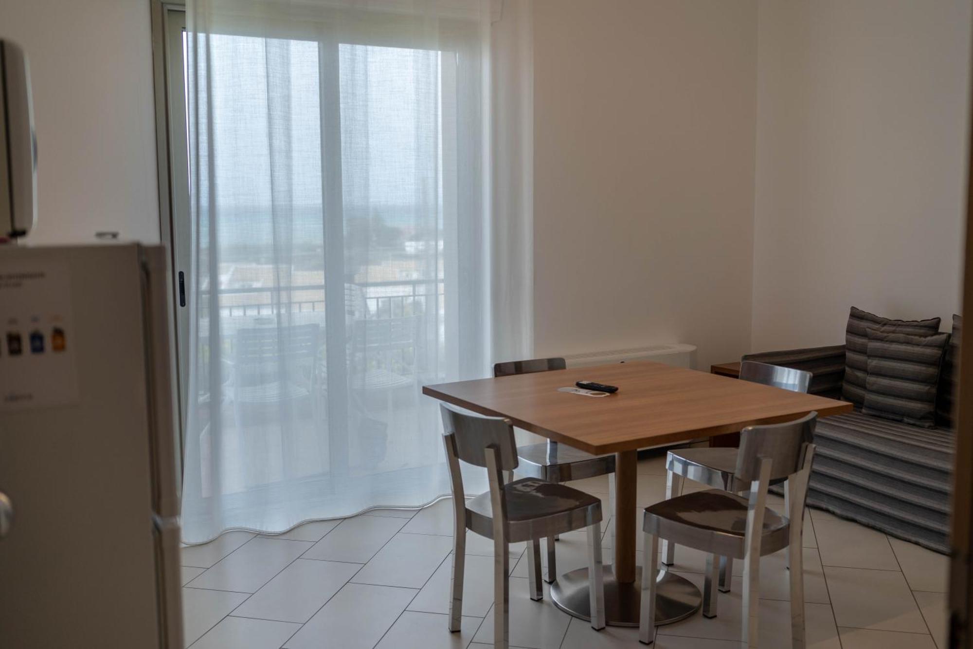 Sikelika Residence Sul Mare Скольитти Экстерьер фото
