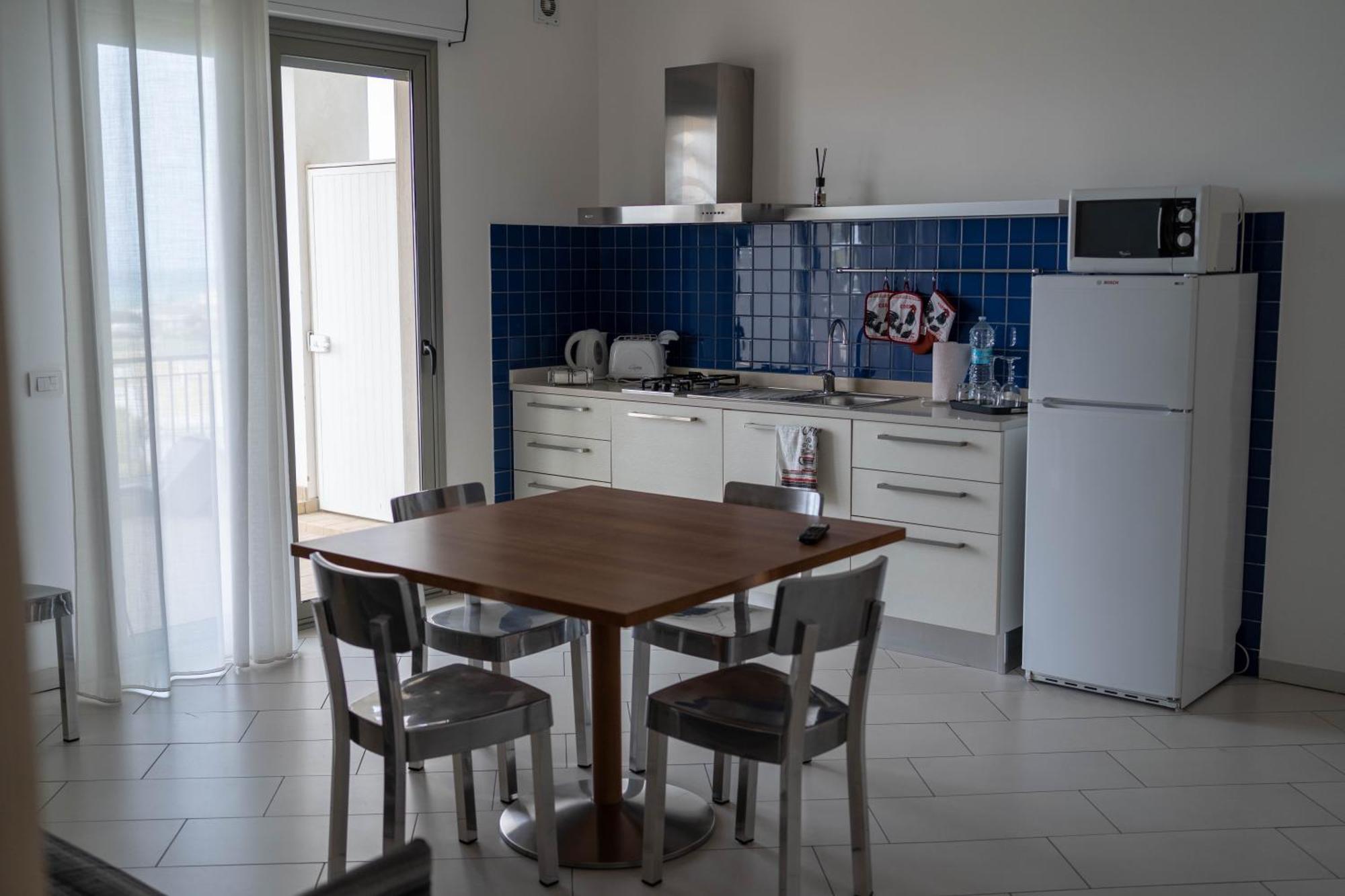 Sikelika Residence Sul Mare Скольитти Экстерьер фото